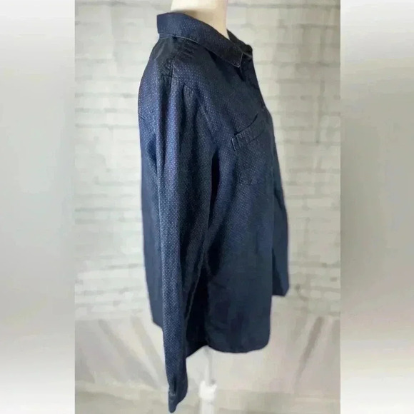 Liz Claiborne top Blue Denim Chambray Polka dot Roll Sleeve Shirt Woman’s size L - Picture 4 of 12